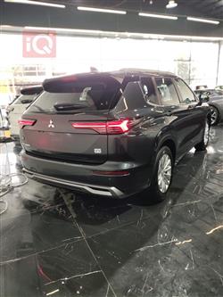 میتسوبیشی ئاوتلاندەر